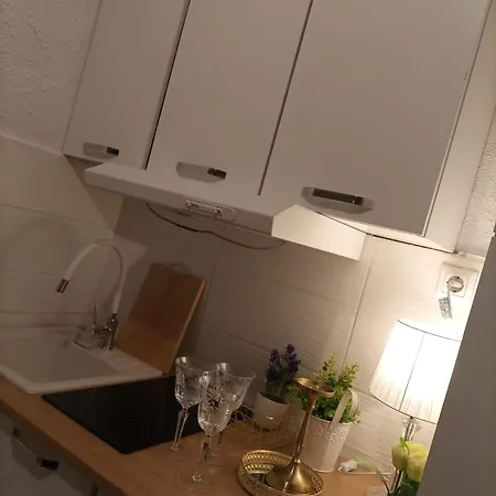 Jozefina Apartment *