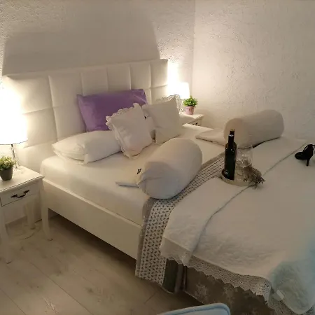Jozefina Apartment