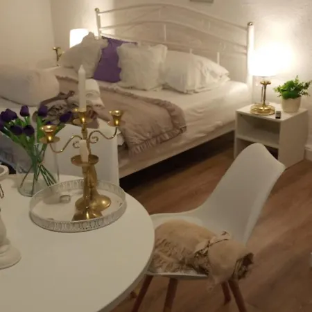 Apartment Jozefina *